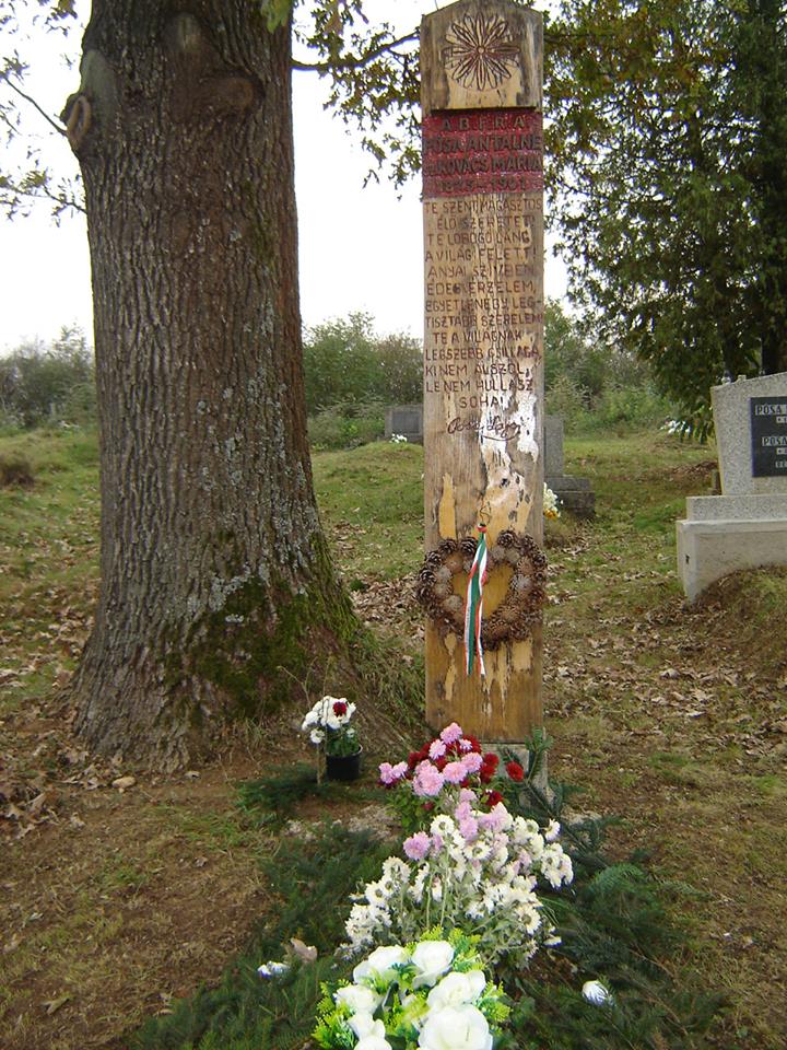Pósa Lajos édesanyjának a sírja Nemesradnóton 3