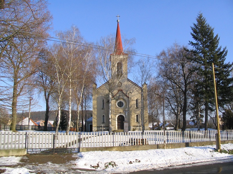 Felsőtúr római katolikus temploma Csáky Károly felvételén