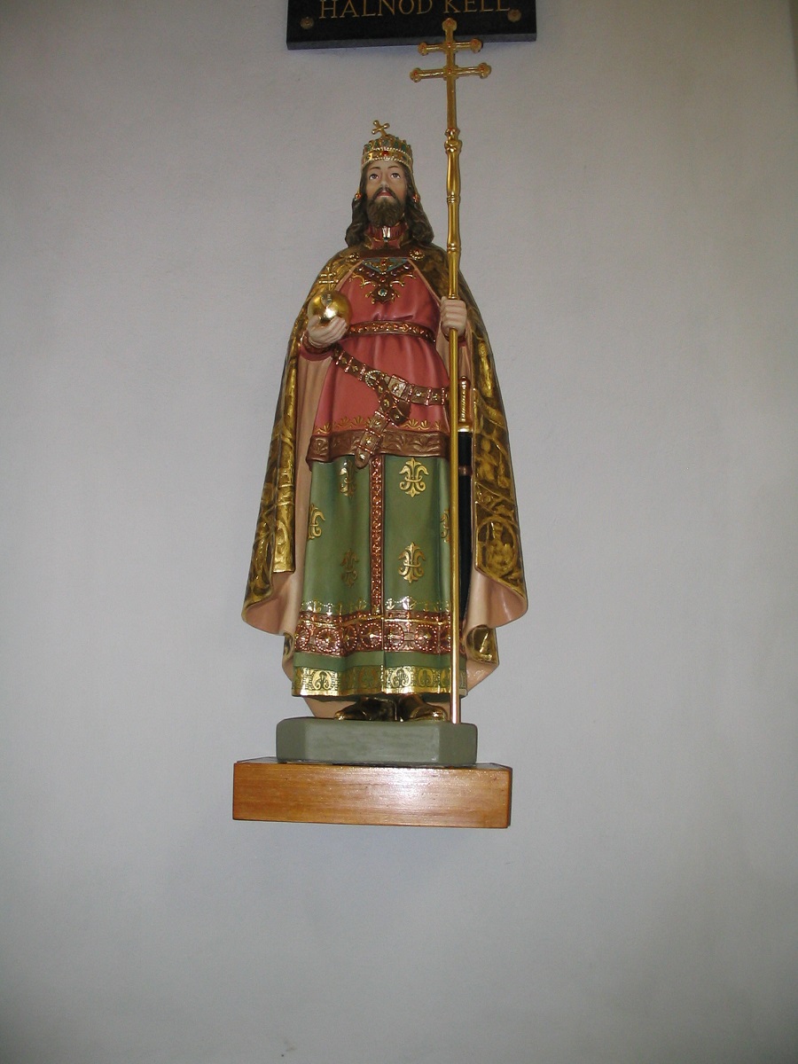 Szent István szobra a csábi templomban Csáky K felv