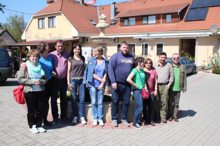 A magyarországi tanulmányút résztvevőinek  egy csoportja