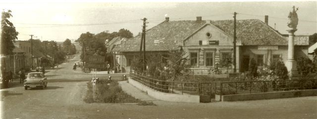 Ipolynyék főtere egy régi képeslapon