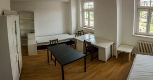 Színvonalas, korszerűen berendezett szobák várják a pozsonyi kollégistákat. (Fotó: Diákhálózat)