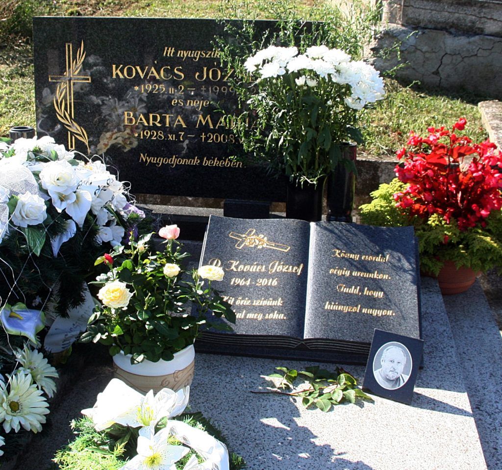 D. Kovács József síremléke Dobfeneken. (Fotó: Farkas Ottó)
