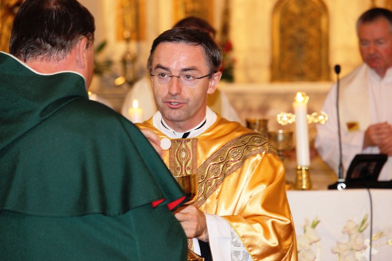 Kiss Róbert, püspöki helynök az áldozásnál (Fotó: Szalai Erika)