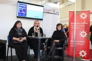 Miroslava Vallová, Deák Renáta és Hizsnyai Ildikó pozitívan értékelték, hogy a budapesti könyvhét vendége Szlovákia volt (fotó: Neszméri Tünde/Felvidék.ma)