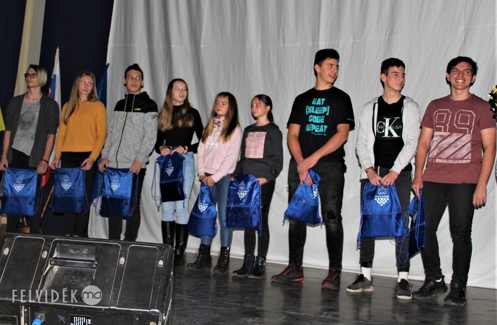 Olimpiai sportolók bekapcsolódnak