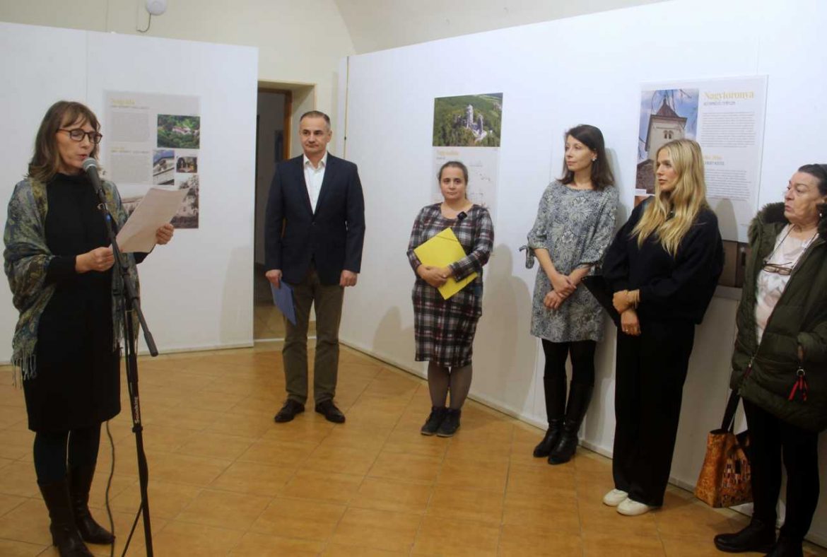01 Kovács Ágnes, Dr. Virág Zsolt, Nagy Zsuzsanna, Molnár Gyöngy és Zsebik Páasztor Zsuzsanna