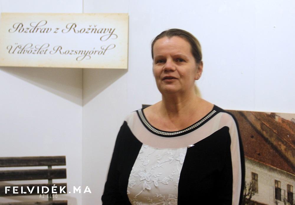 01 Sylvia Holečková