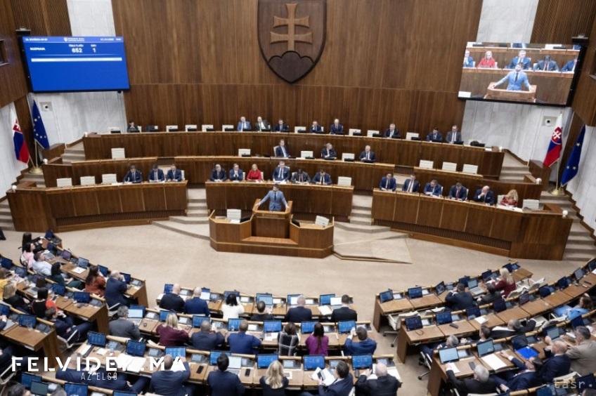 szlovák parlament