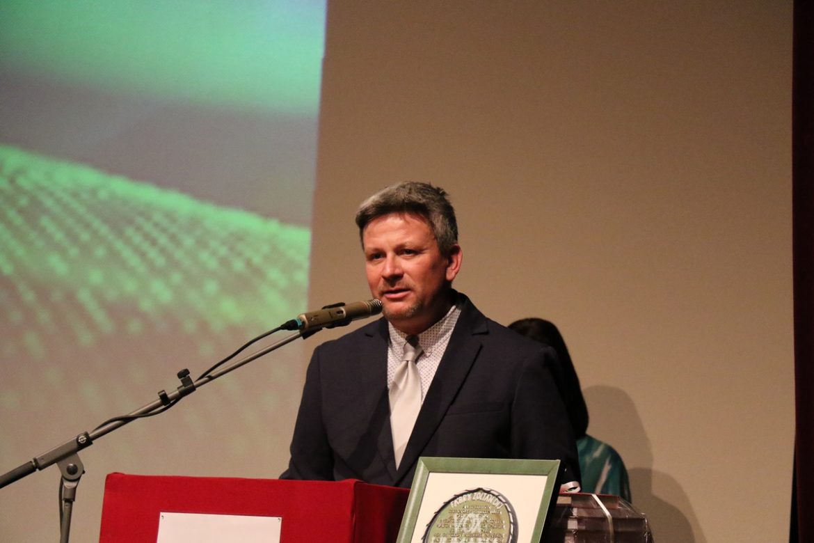 01 Strešňák Gábor