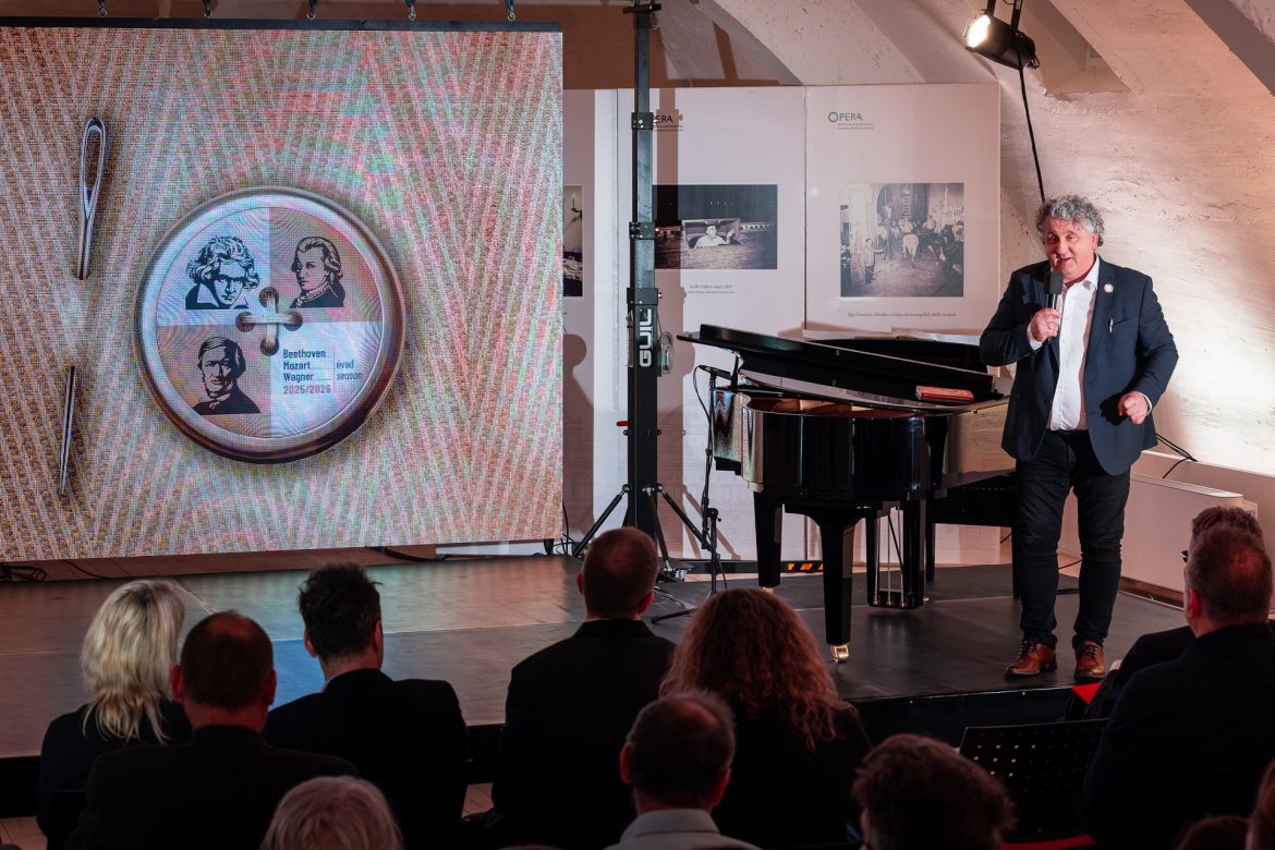 2025-26 évadbejeletés 03 fotó Nagy Attila