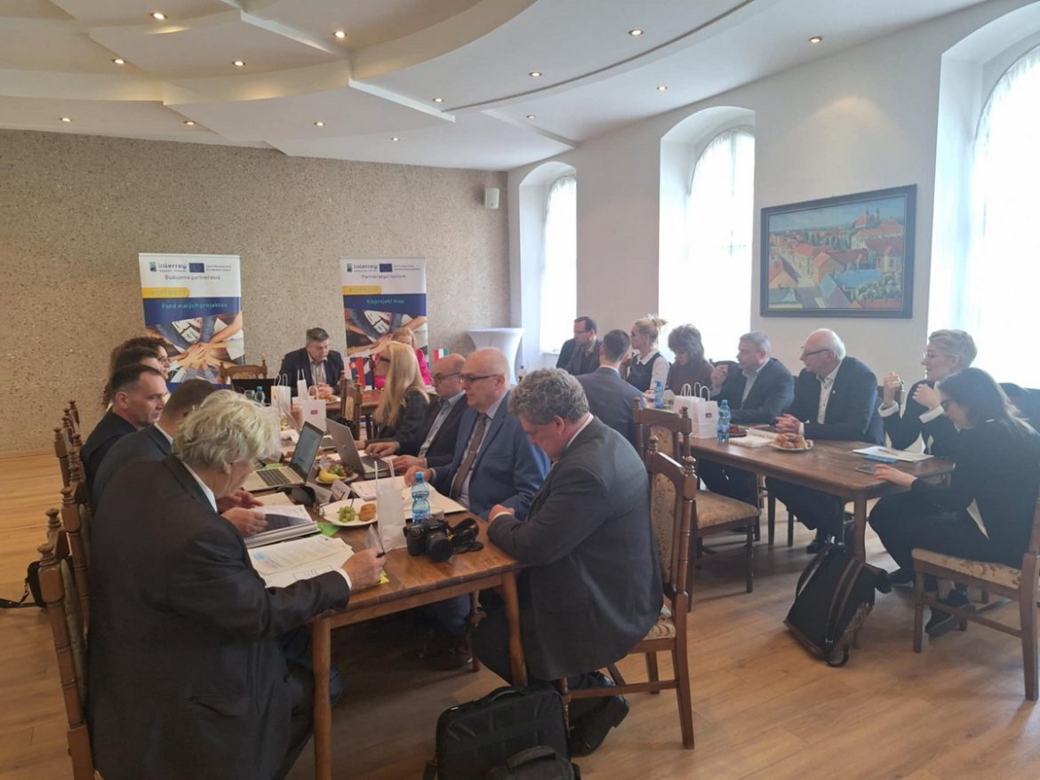 489771551_29077763375172880_6283536344803262704_n