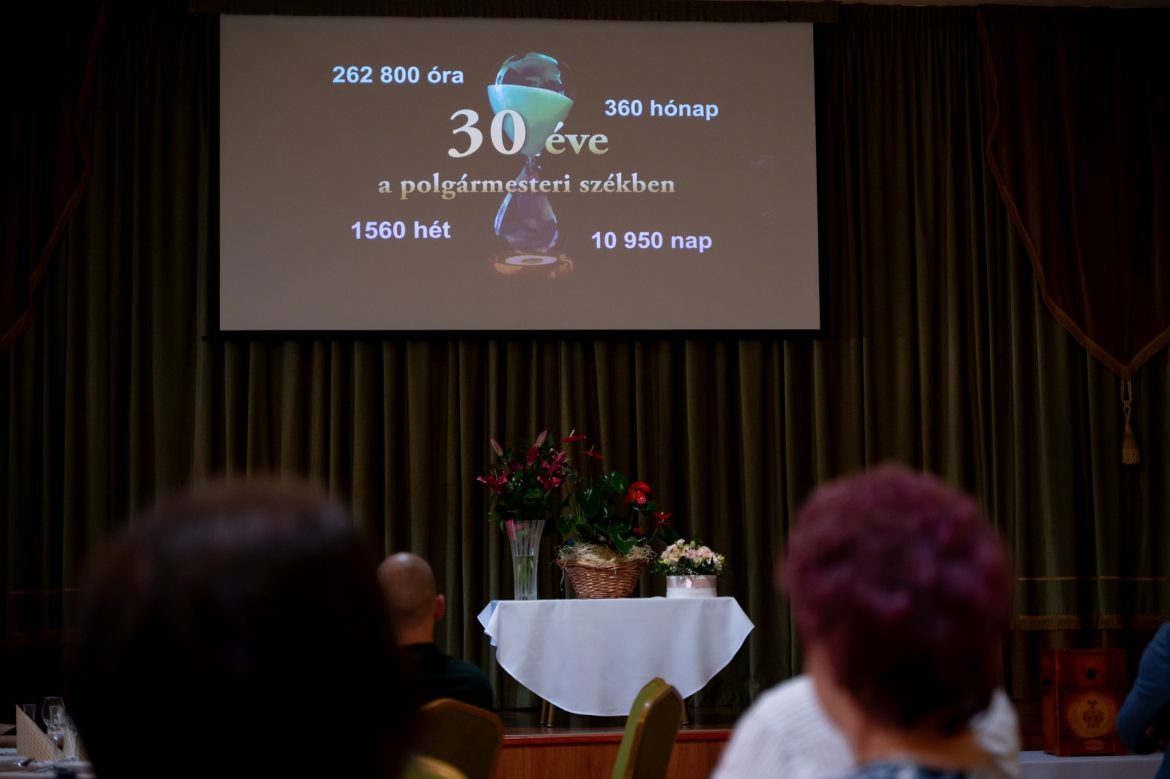 Tamás Barna 30 éve