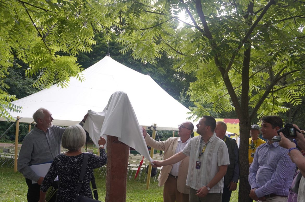 toth karoly szoboravatas (9)