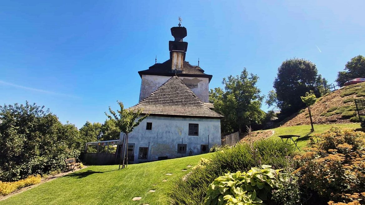 01 A Klopacska oldalról